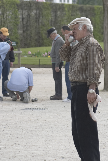 Joueur de petanque.png